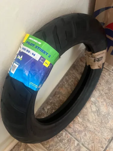 Pneu traseiro Biz 125 pop 110 100 Michelin Pilot Street 2 110 80 r14