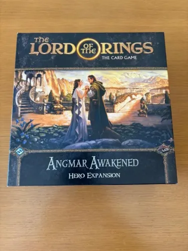 O Senhor dos Anéis: Card Game - O Despertar de Angmar (Expansão de Campanha + Heróis)