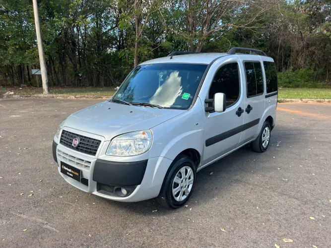 Fiat Doblo Essence 1.8 Flex 16V 5P 2016