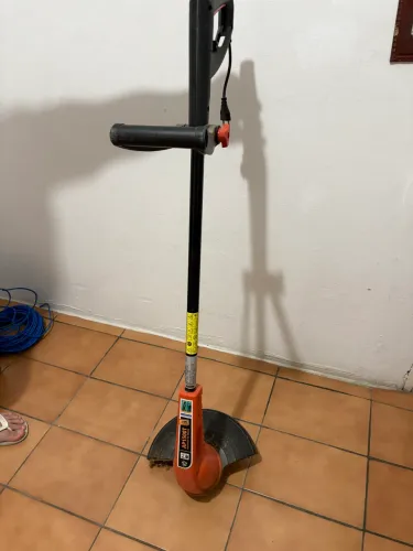 Cortador de grama Tramotina