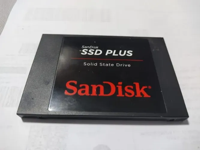 SSD Sata Sandisk SSD Plus 240gb