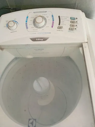 Vendo máquina de lavar,e geladeira 