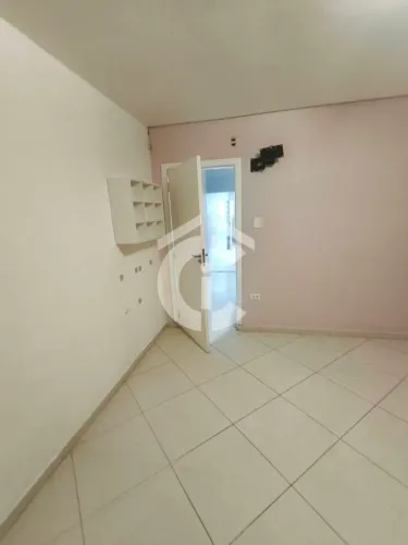 Casa para alugar com 1 quarto, 2 vagas, 100m² - Água Rasa