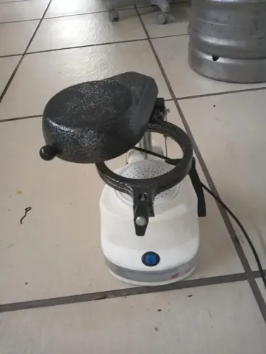 Plastificadora A Vácuo Odontológica Com Motor Vh Protetica