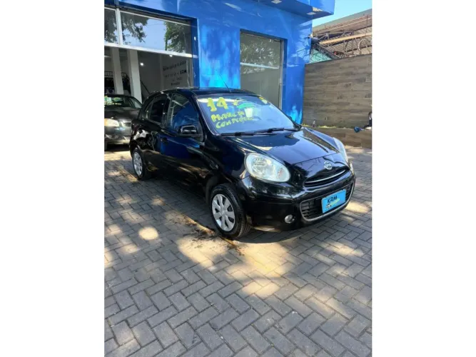 Nissan March SR 1.6 16V Flex Fuel 5P 2014