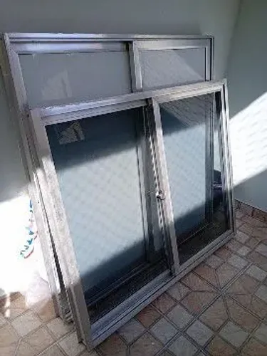 Janelas em alumínio