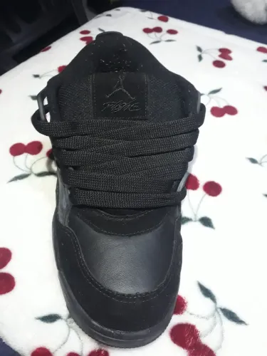 Tênis Nike skatista (tamanho 38,nunca usado)