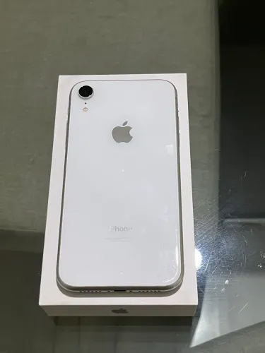 IPHONE XR 128GB SAÚDE DA BATERIA 80%