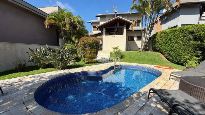 Casa em condomínio à venda no Condomínio Reserva Colonial em Valinhos/SP