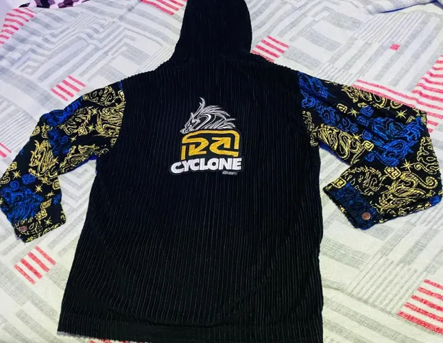 Jaqueta da cyclone 