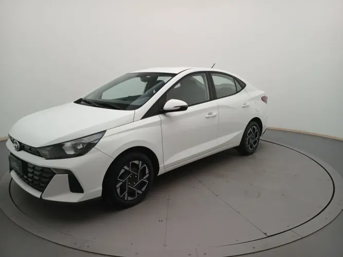Hyundai HB20S Comfort Plus 1.0 TB Flex 12V Mec. 2025