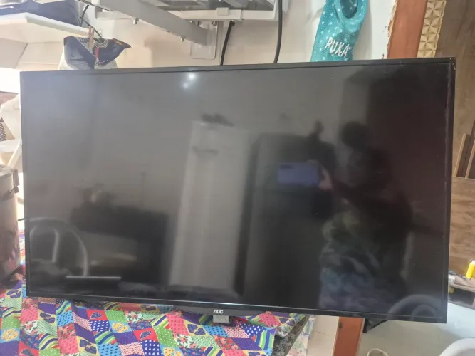Tvs Samsung e AOC