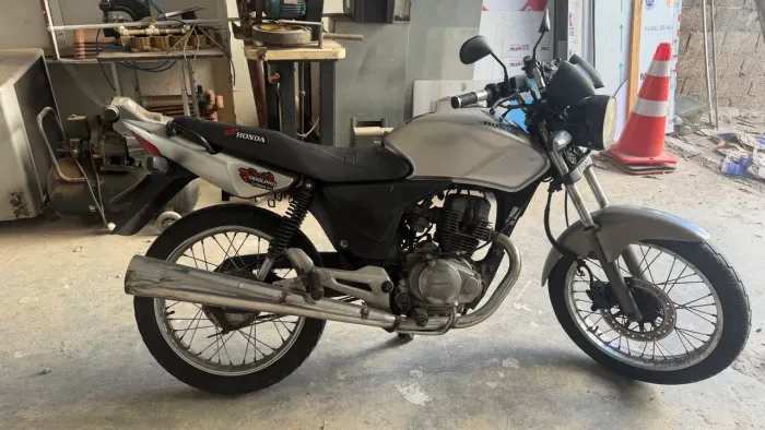 Titan 150