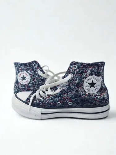 Tênis Converse infantil Chuck Taylor All Star Glitter, Tam. 33, usado e bem conservado.