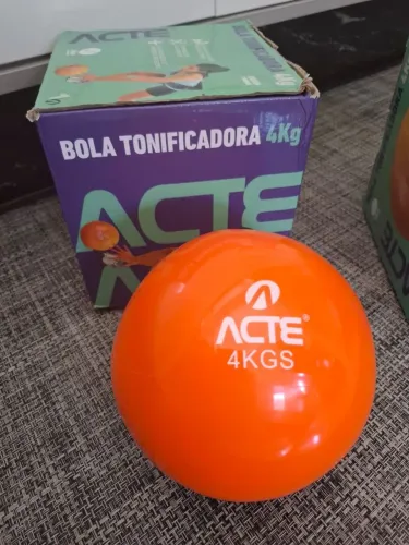 Bola tonificadora Acte 4kg nova