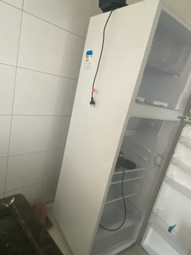 Geladeira Panasonic 