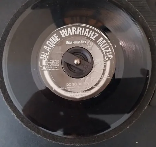 Compacto 7"45RPM Ragga/ Dancehall - Conrad Crystal & Sugar Roy - Do so do/ Version