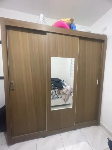 Guarda roupa casal