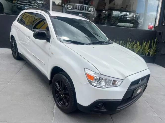 Mitsubishi ASX 2.0 16V 160cv Aut. 2012