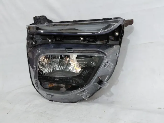 Farol Montana 2023/2026 direito PRODUTO ORIGINAL NOVO