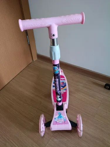Patinete infantil menina
