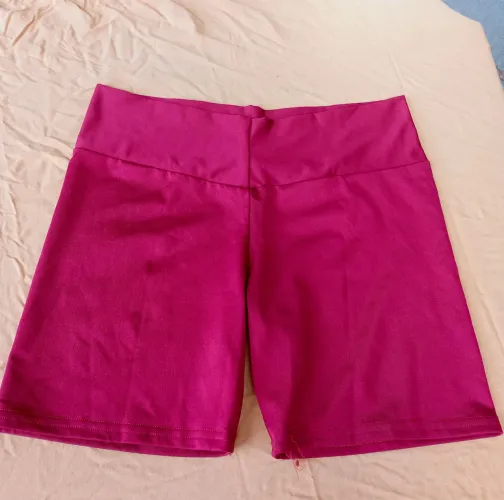 Vendo short de malhar M