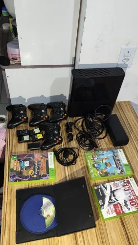 XBOX 360 (SEMI NOVO)