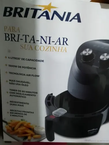 Air Fryer: Britânia: Semi Nova: Na Caixa.