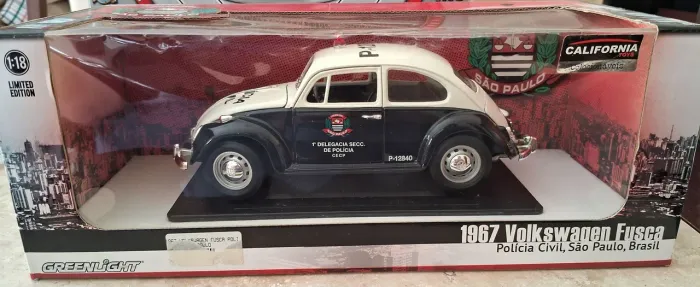 Miniatura Volkswagen Fusca 1967 Polícia Civil SP escala 1.18