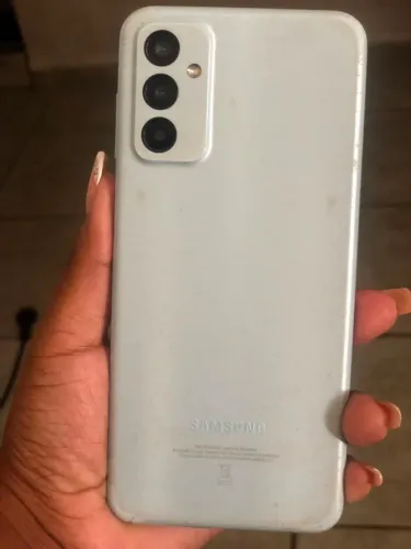 Samsung m13