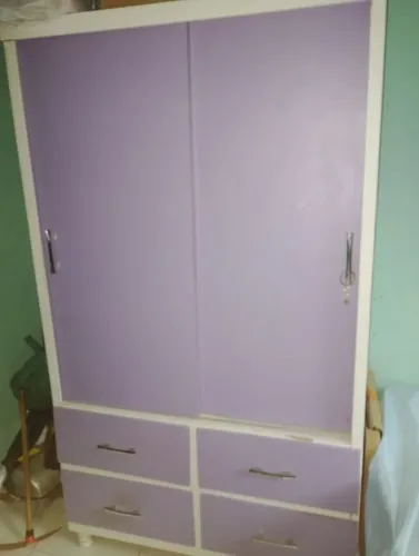 Vendo guarda roupa.