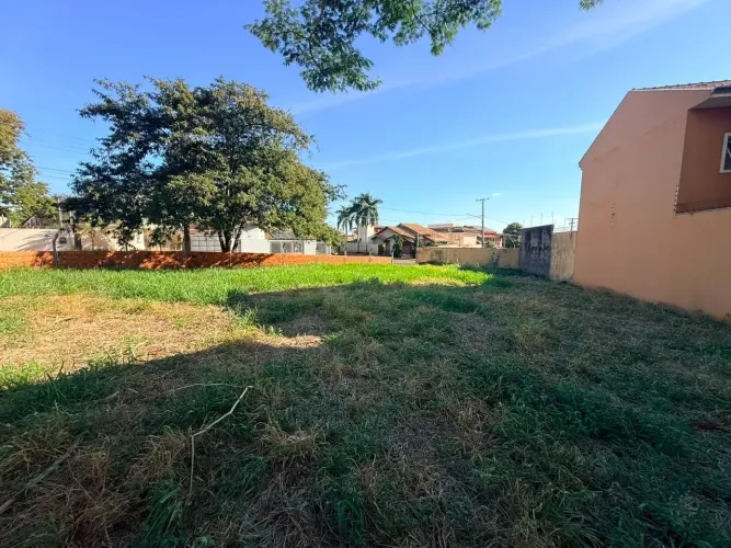 Terreno com 579 M² a venda no Chacara Cachoeira