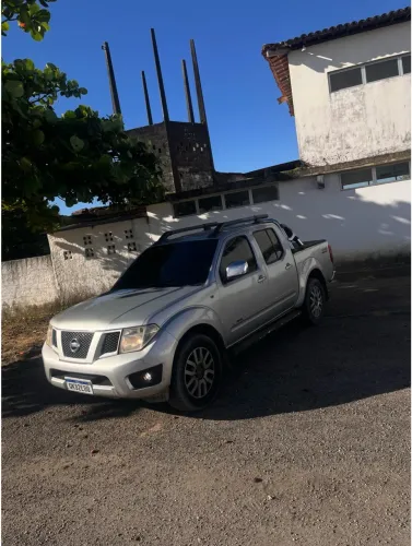 Nissan Frontier SL CD 4X4 2.5tb Diesel AUT 2016