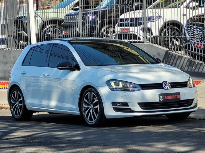 Volkswagen Golf Highline 1.4 TSI 140cv Aut. 2017