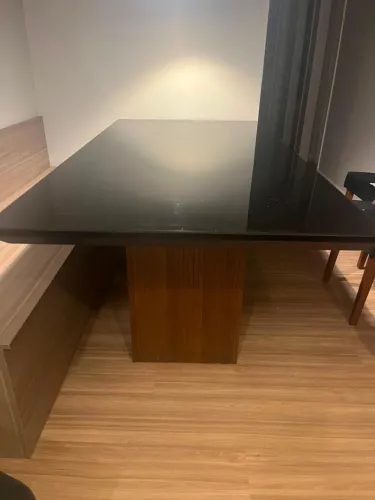Mesa de jantar 8 lugares