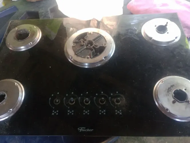 Cooktop semi-novo,estou vendendo pq não uso mais ,comprei um fogão normal 