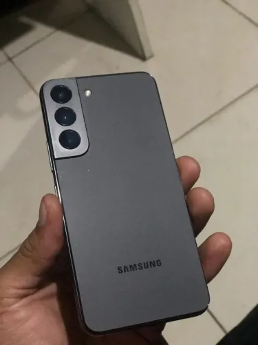Samsung Galaxy S22 