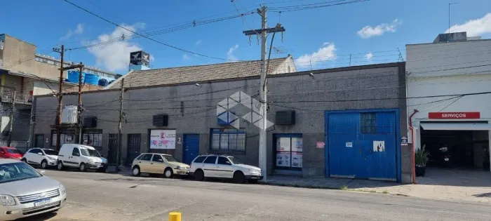 Excelente Prédio comercial fracionado ( pois são 5 Prédios lado a lado, próximo ao Hospita