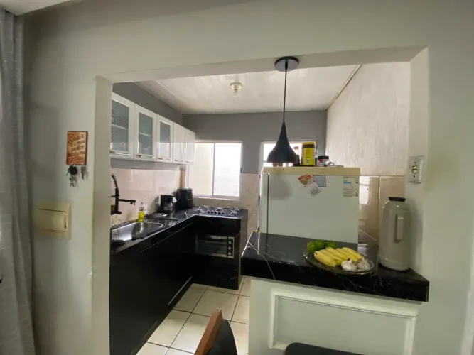 Vendo casa no bairro pequis