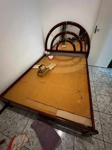 Cama Madeira Maciça s/ Colchão 