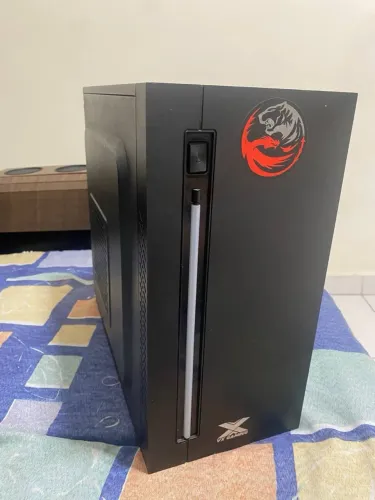 PC Completo i7 + 8GB RAM + 1.35TB Armazenamento + SSD 230GB + Monitor (Pronto para Uso)