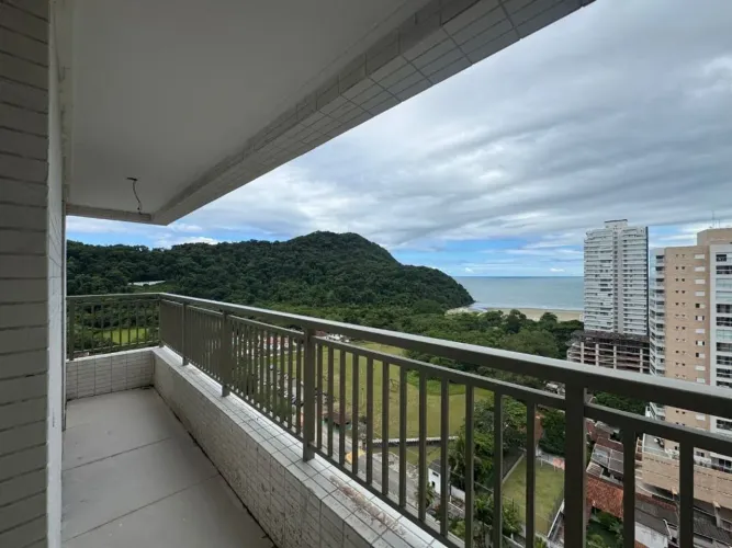 Apartamento com vista definitiva para o morro xixova e para o Mar. são 3 suites,3 vagas de
