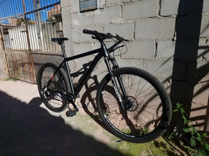 Bicicleta Absolute Nero Boost MTB