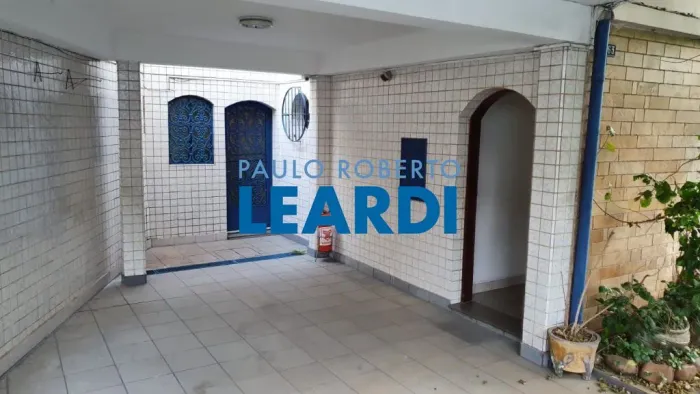 CASA ASSOBRADADA - VILA MARIANA - SP