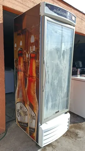 Vendo freezer expositor cervejeiro 432 litros