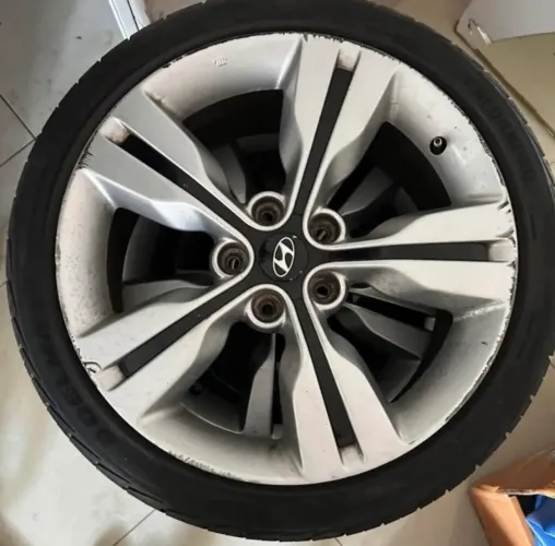 2 rodas originais aro 18 Veloster 