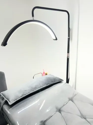 Luminária meia lua para estética, designer sobrancelhas, lash designer