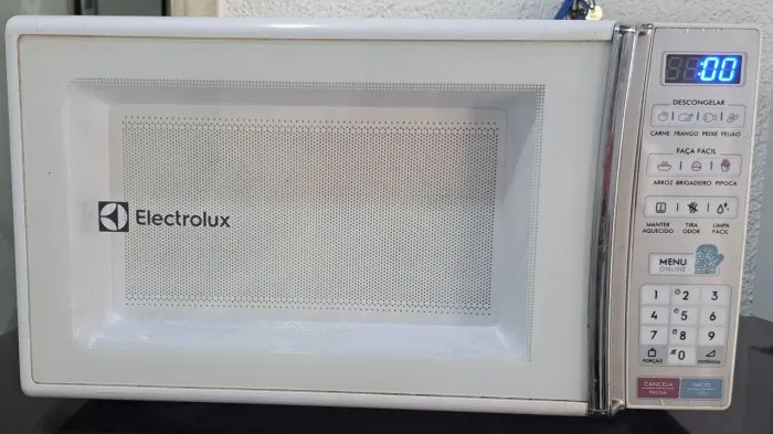 Microondas 20L Electrolux Excelente!