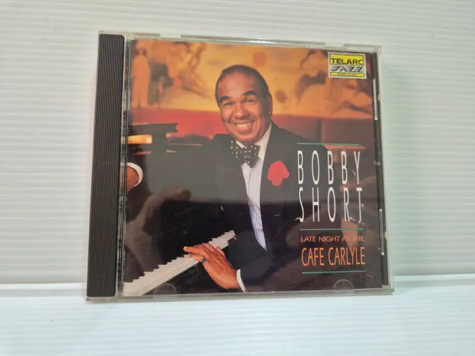 CD Bobby Short - Late Night at the Cafe Carlyle (Original Importado)