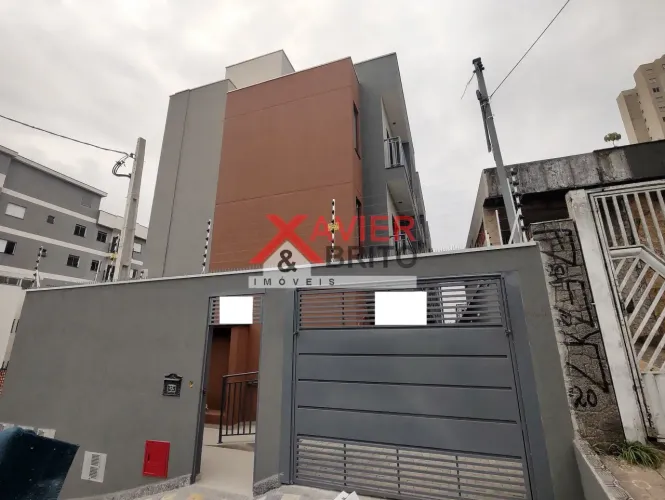 Sobrado 2 Quartos Novo em Condomínio Fechado em Itaquera - 84m² com Garagem